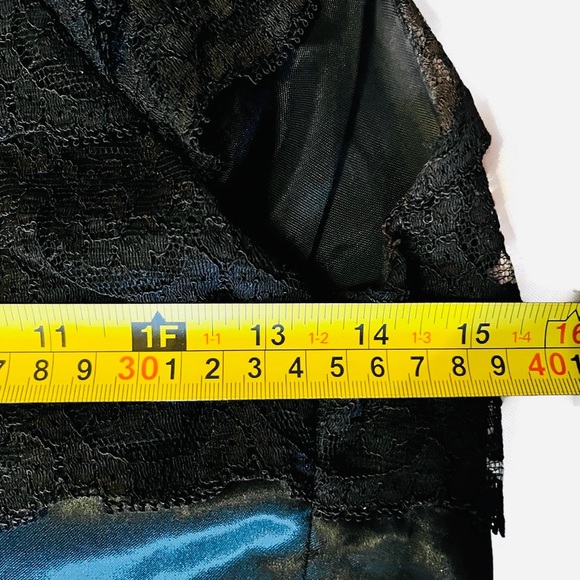 1960s Vintage Black Lace Tiered Sleeveless Rhinestone Satin-Bow Pencil Dress - Picture 8 of 14